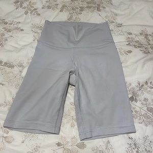 TNALife Atmosphere Ice Grey Shorts 9’